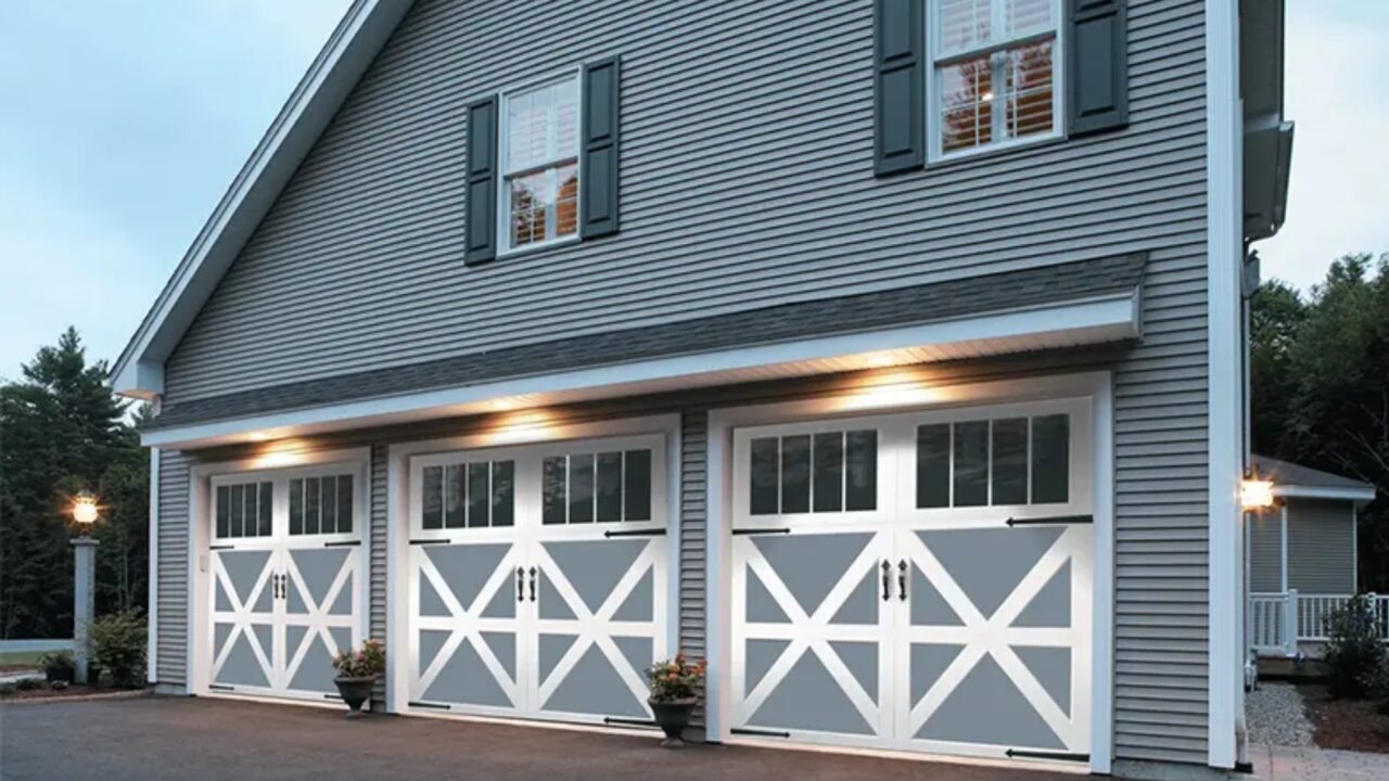 garage door company in Winnipeg, MB